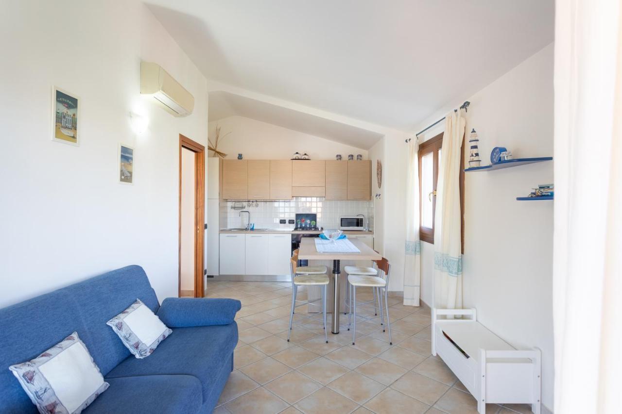 Villino Il Faretto Spiaggia Budoni Extérieur photo